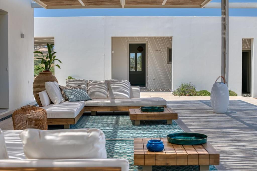 Villa Lampsi - Spacious & Modern Isterni  Exterior photo
