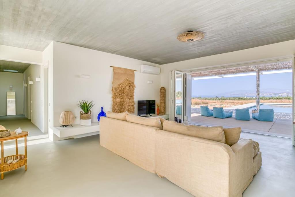 Villa Lampsi - Spacious & Modern Isterni  Exterior photo