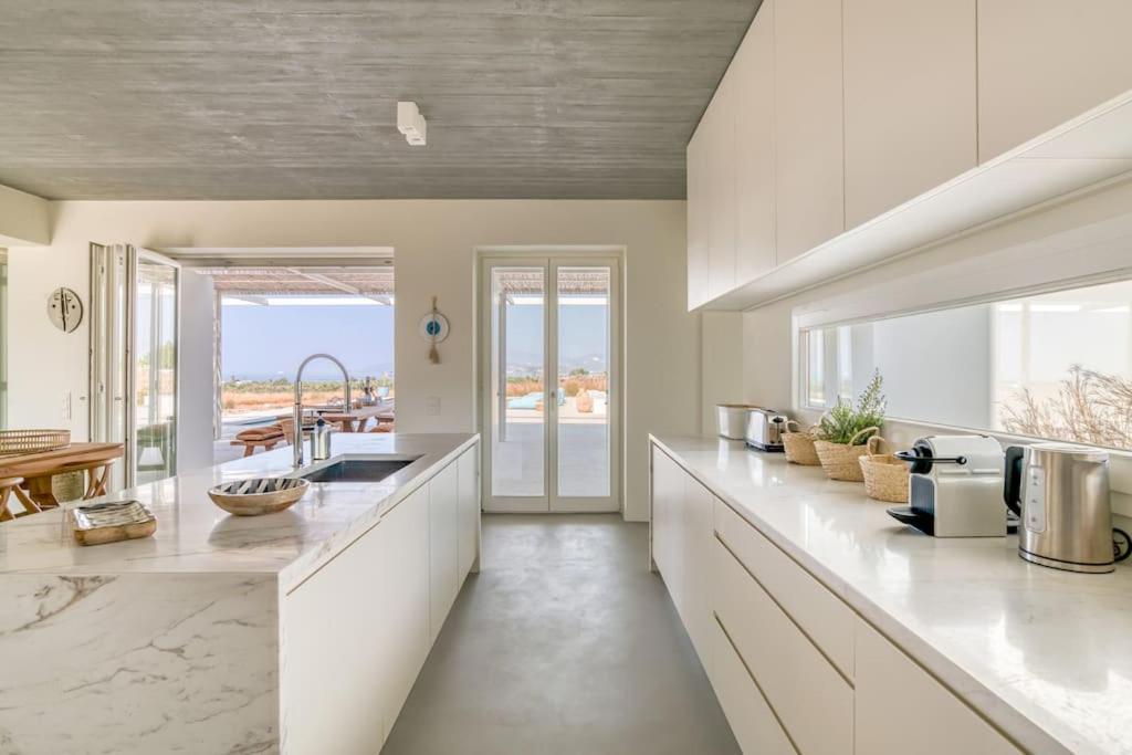 Villa Lampsi - Spacious & Modern Isterni  Exterior photo