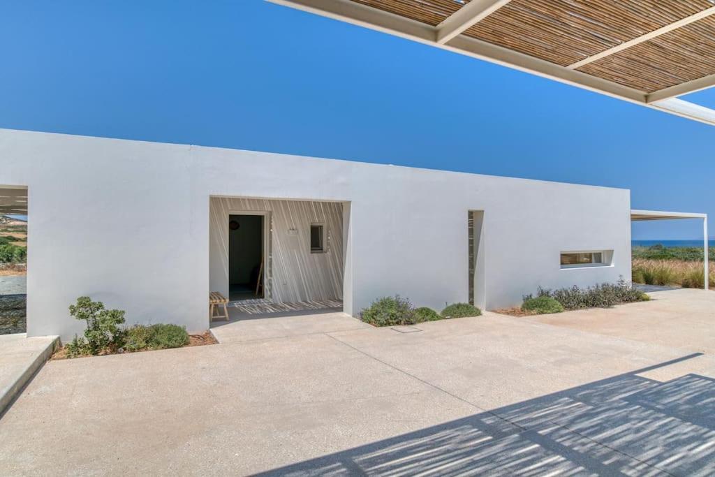 Villa Lampsi - Spacious & Modern Isterni  Exterior photo